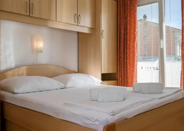 بيت ضيافة Stanicic Kampor