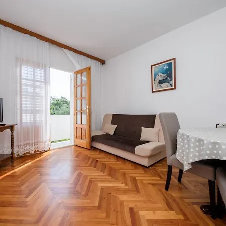 Stanicic Guest house 4*