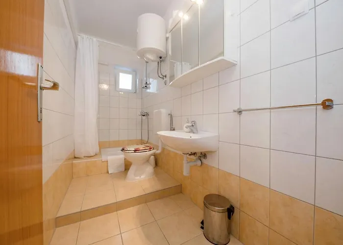 Stanicic Πανσιόν